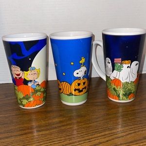 It’s the Great Pumpkin Charlie Brown . Set of 3 tall coffee mugs